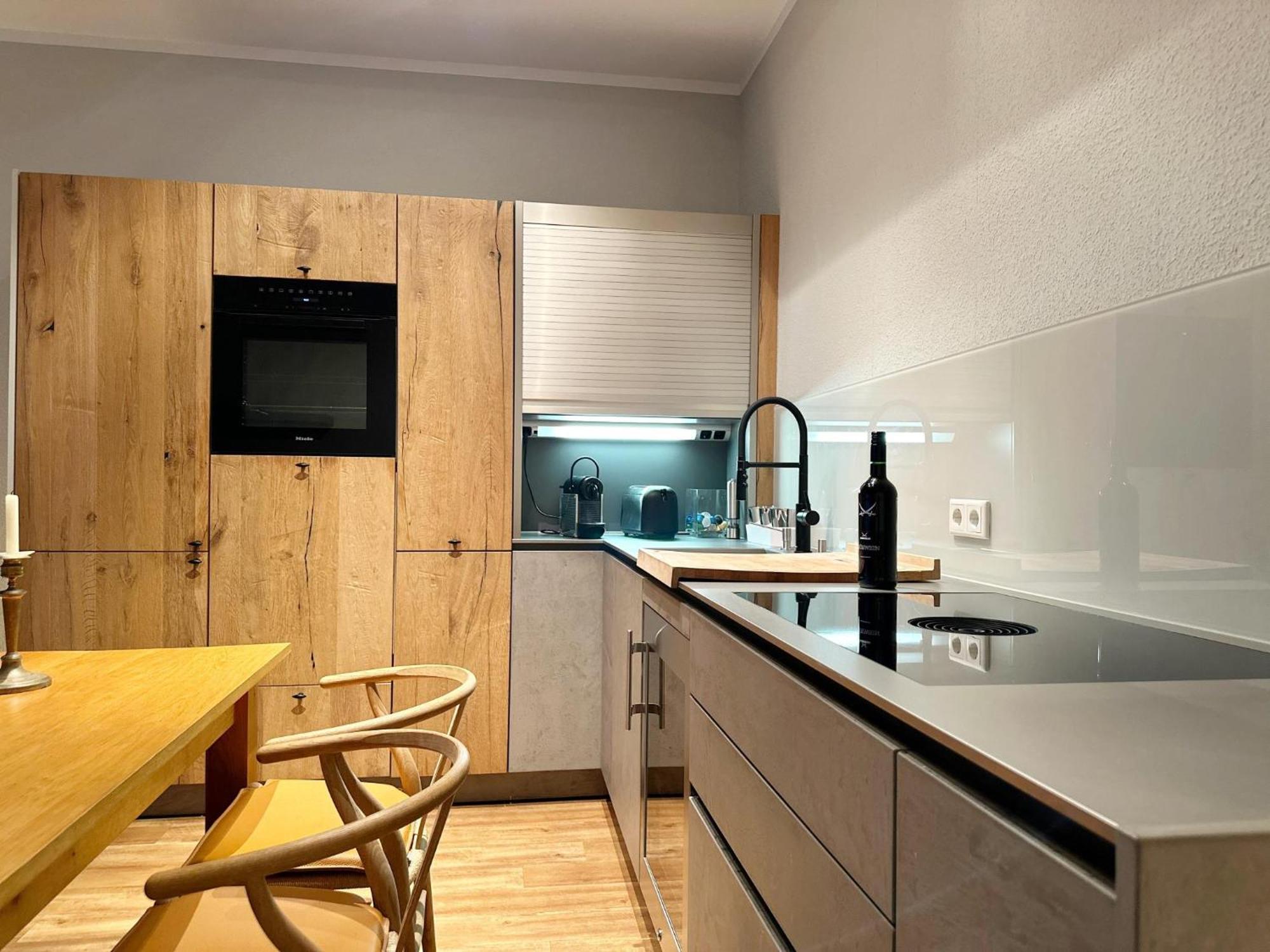 Moderne An Der Promenade Von Apartment